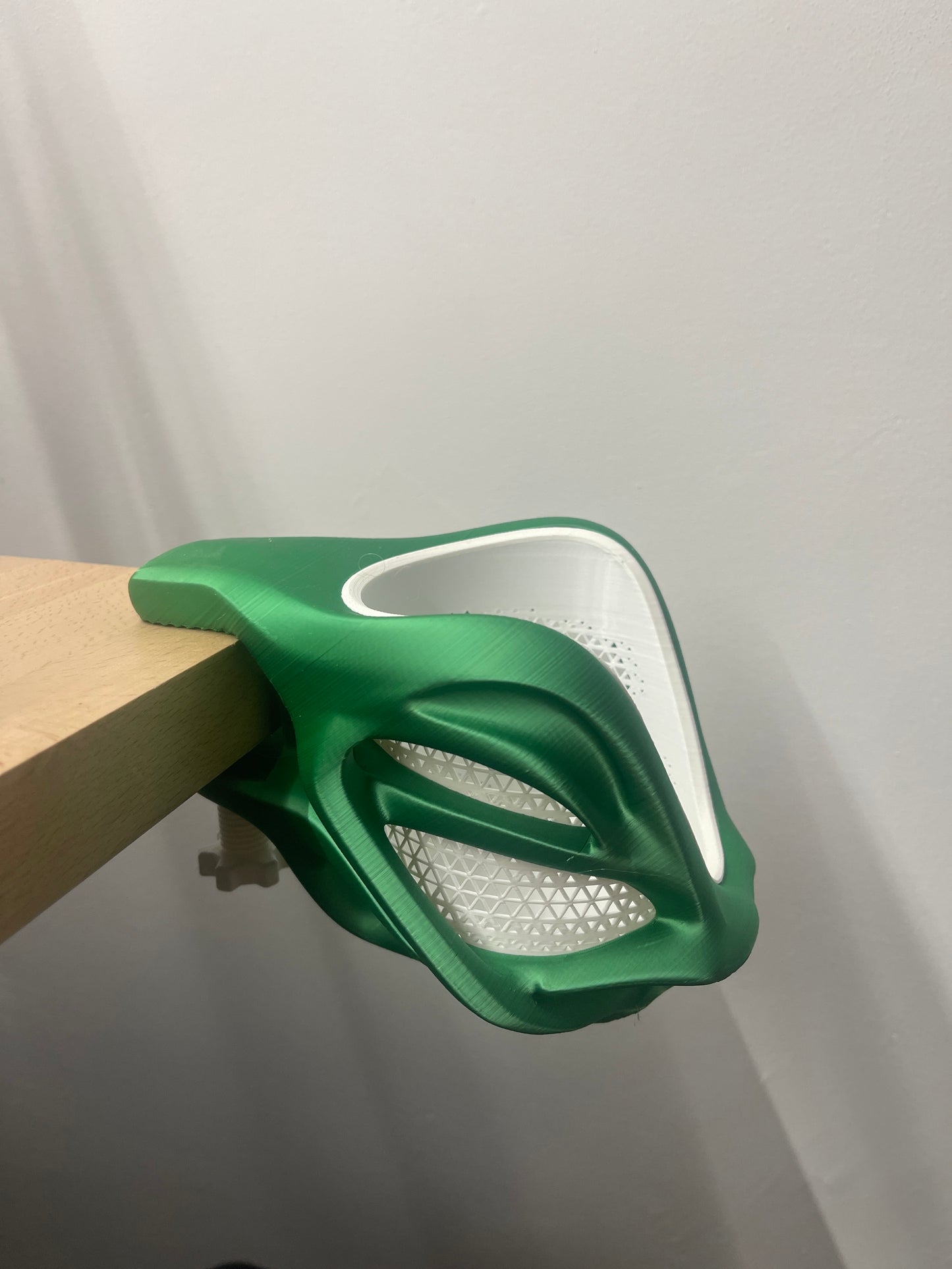 Desk Mug Holder (Adjustable)
