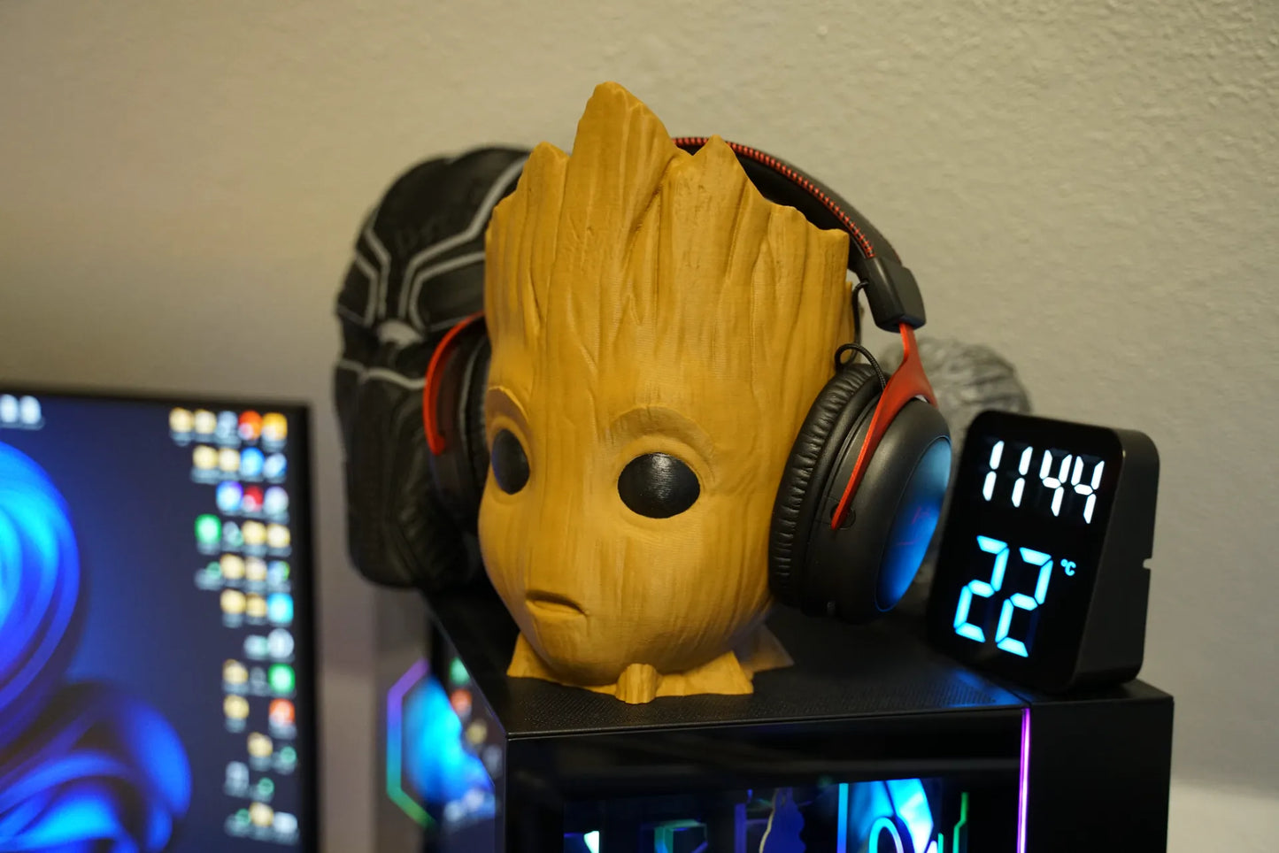 Headphone Stand - Baby Groot