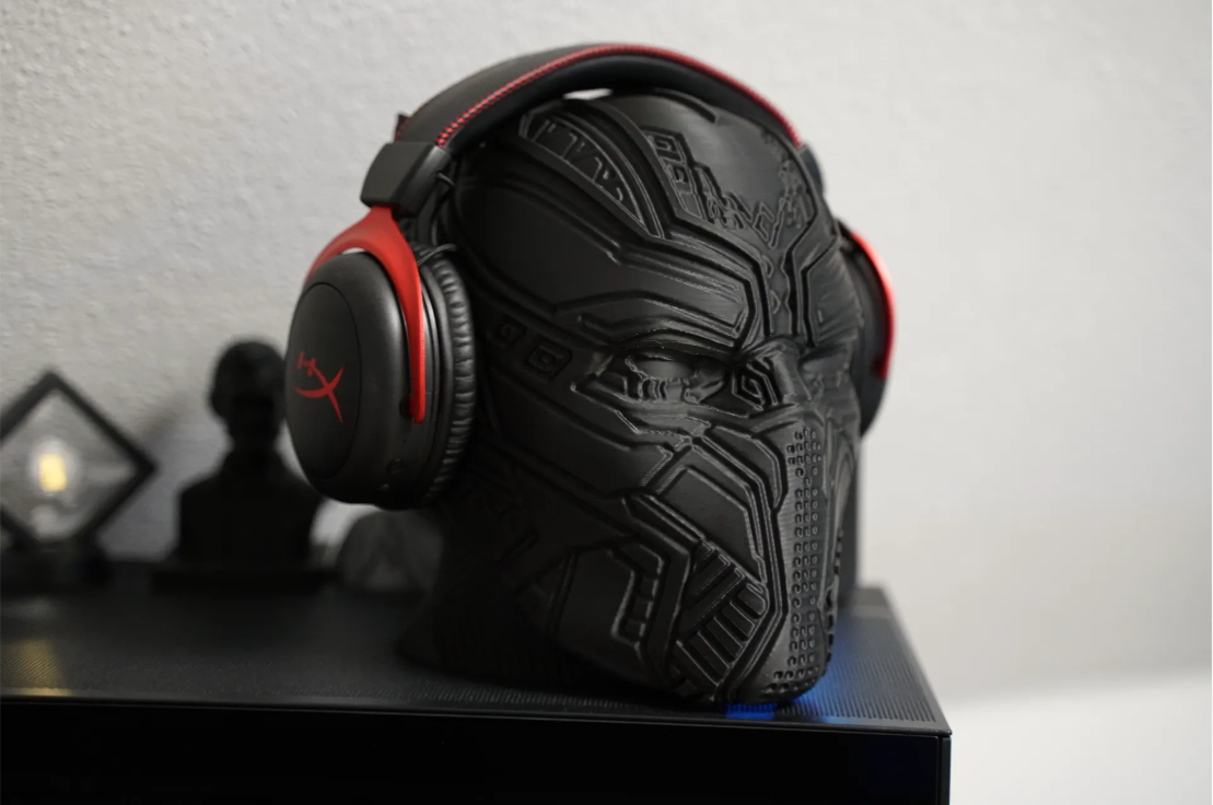 Headphone Stand - Black Panther