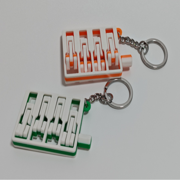 Engine Keychain by SolidForms ( )